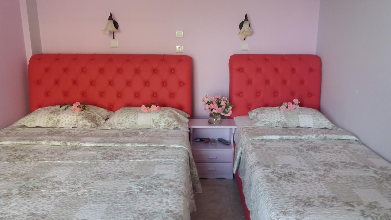 Bella Vista Aparthotel Nidhrion Exteriör bild